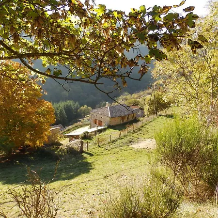 Bed & Breakfast Chambres D'hotes De Theolier 3*
