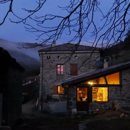 Bed & Breakfast Chambres D'hotes De Theolier 3*