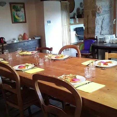 Chambres D'hotes De Theolier Bed & Breakfast 3*